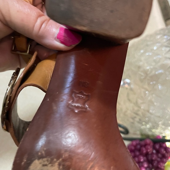 Tory Burch Thames Sandals - Picture 7 of 9